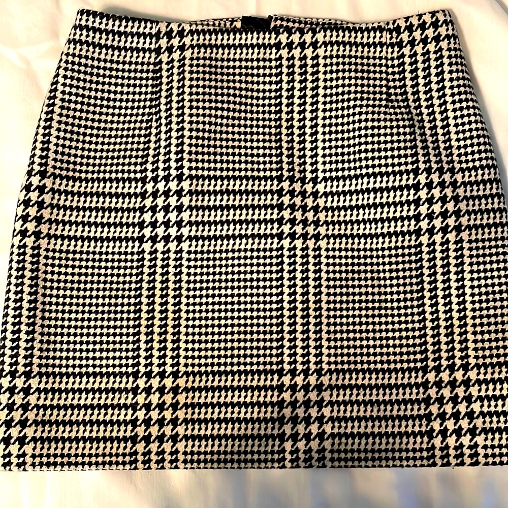 H&M mini skirt. Very slight A-line.